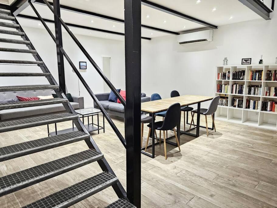 Апартаменти L'Atelier De La Sainte - Vieux Port Марсель Екстер'єр фото